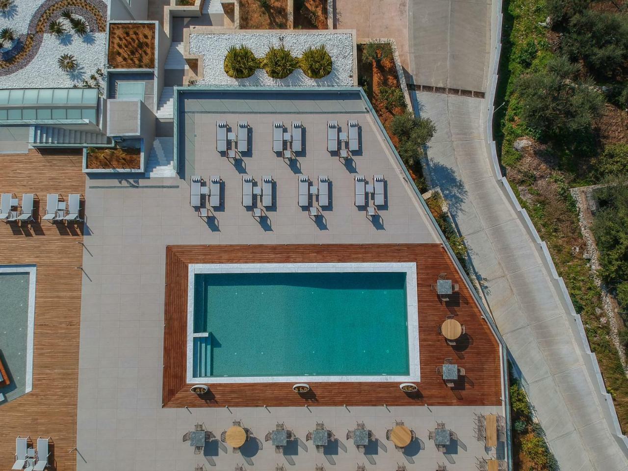 Messinian Icon Hotel & Suites Каламата Екстериор снимка