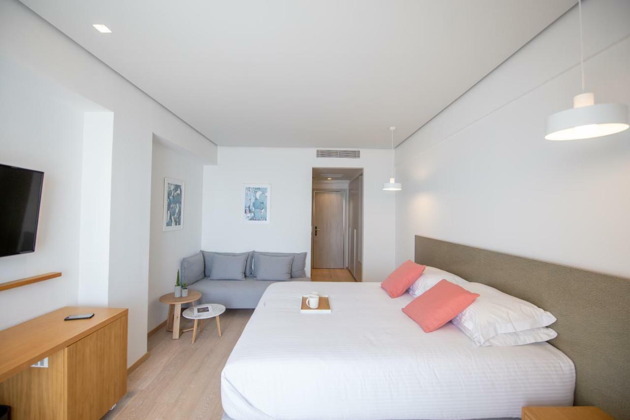 Messinian Icon Hotel & Suites Каламата Екстериор снимка
